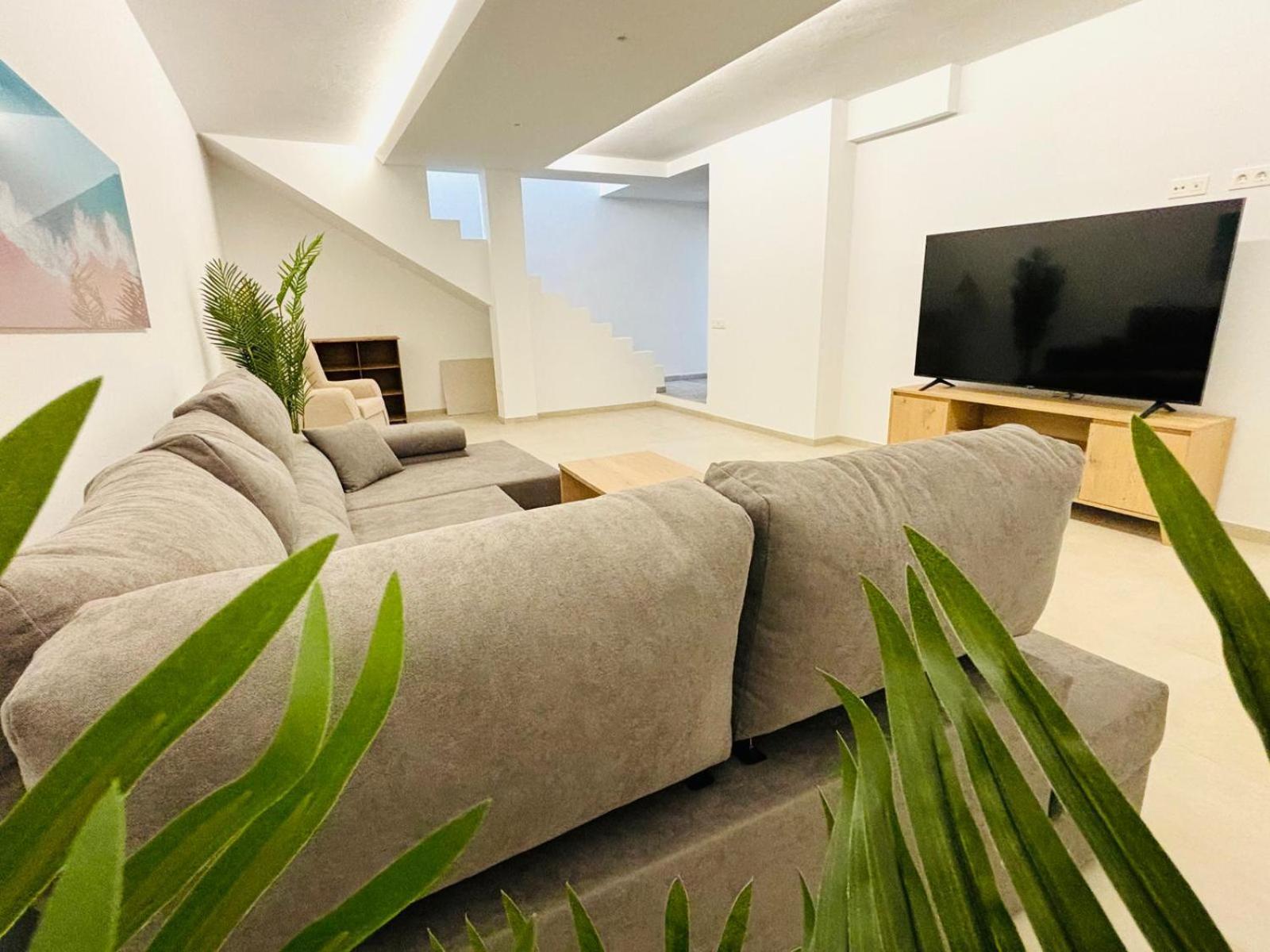 Villa Tami Пуерто дел Кармен Екстериор снимка